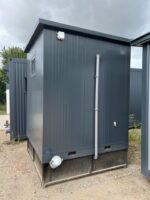 Contenedor WC 2,00 x 2,00 m con cisterna - Imagen 2