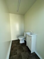 Remolque sanitario autónomo con tanque de 700 litros - Imagen 9